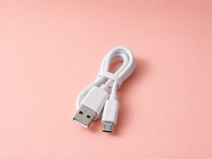 <p>1 câble USB</p>